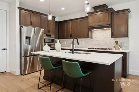 Kitchen - 2027 W Freya Ct, Eagle, ID 83616 photo 6 of 6