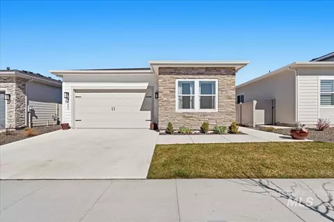 8680 W Pickett Creek St, Star, ID 83669