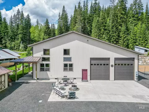 Exterior - 110 S 3rd Ave, Pierce, ID 83546 photo 2 of 7