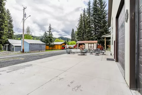 Exterior - 110 S 3rd Ave, Pierce, ID 83546 photo 5 of 7
