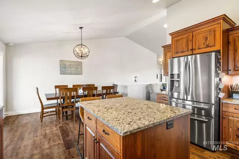 Dining - 744 Midnight Sun Loop, Twin Falls, ID 83301 photo 1 of 2