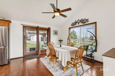 Dining - 710 Keogh Ln, Caldwell, ID 83607 photo 2 of 2