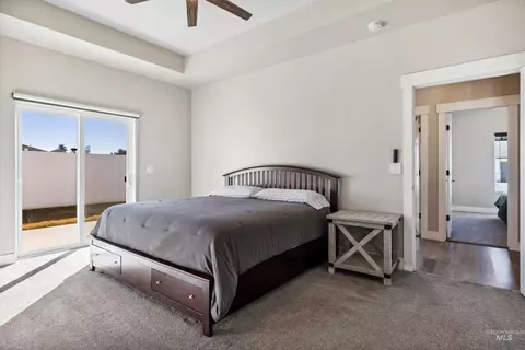 Bedroom - 704 Midnight Sun Loop, Twin Falls, ID 83301 photo 2 of 5