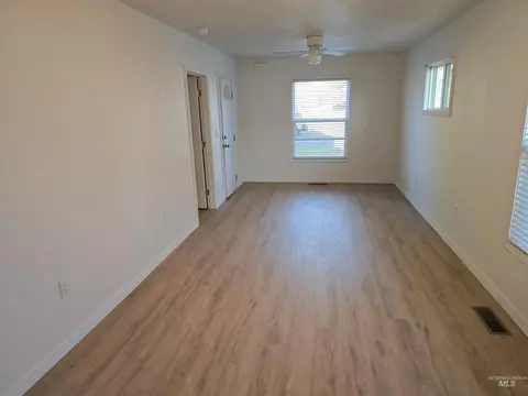 Living - 1110 Normal Ave, Burley, ID 83318 photo 1 of 1