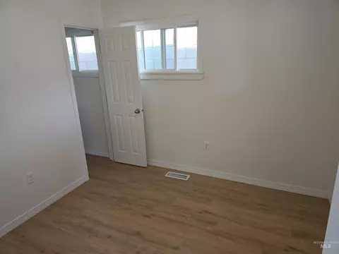 Bedroom - 1110 Normal Ave, Burley, ID 83318 photo 1 of 2
