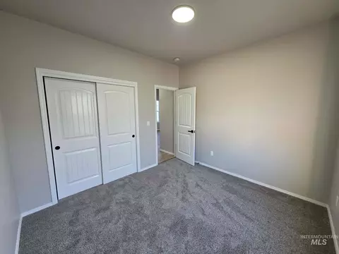 Bedroom - 929 22nd Ave E, Jerome, ID 83338 photo 3 of 5