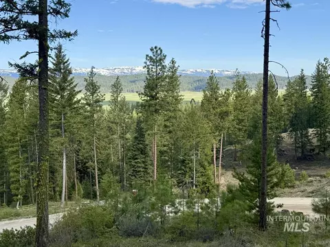 38 San Ignacio Way, Cascade, ID 83611 photo 17