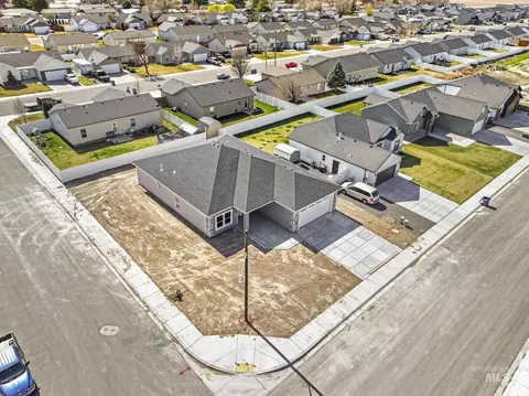 View/Area - 821 23rd Ave E, Jerome, ID 83338 photo 1 of 4