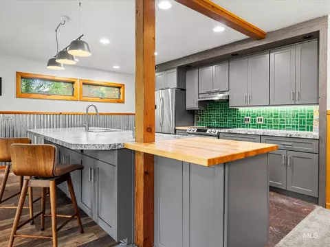 Kitchen - 1658 Timber Cir, Mccall, ID 83638 photo 8 of 8
