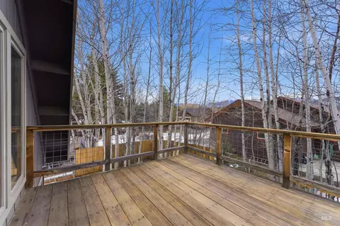 Exterior - 1658 Timber Cir, Mccall, ID 83638 photo 5 of 12