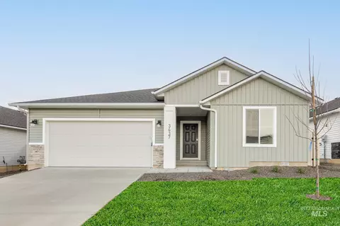 2913 W Taiban Creek Dr, Kuna, ID 83634