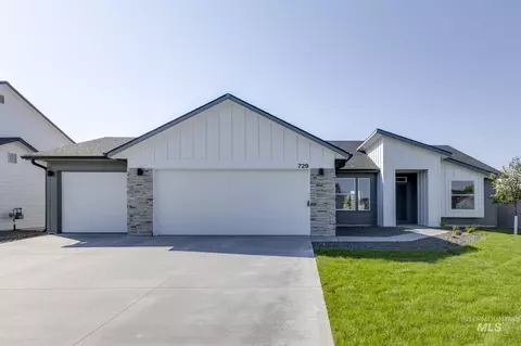 3625 E Jamestown Dr, Nampa, ID 83686