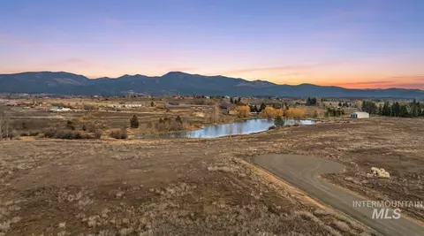 103 Sunbridge, Mccall, ID 83638