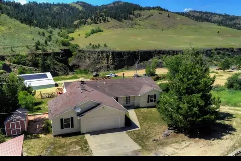 376 Rimview Dr, Boise, ID 83716