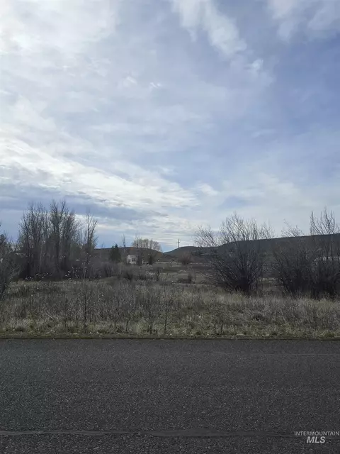 Block B, Council, ID 83612