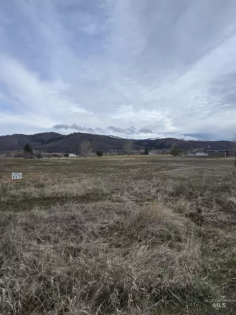 Block B, Council, ID 83612 photo 4