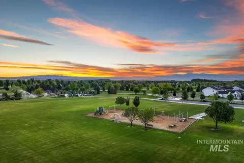 View/Area - 7478 W Corinthia St, Eagle, ID 83616 photo 7 of 8