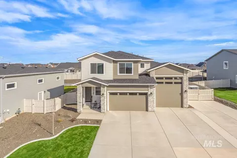 1218 Stirling Meadows Ct, Middleton, ID 83644