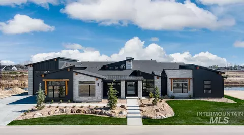 525 Founder Ave, Middleton, ID 83644