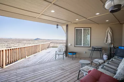 Exterior - 546 Arrowhead Cir, Jerome, ID 83338 photo 2 of 12