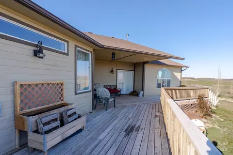 Exterior - 546 Arrowhead Cir, Jerome, ID 83338 photo 4 of 12
