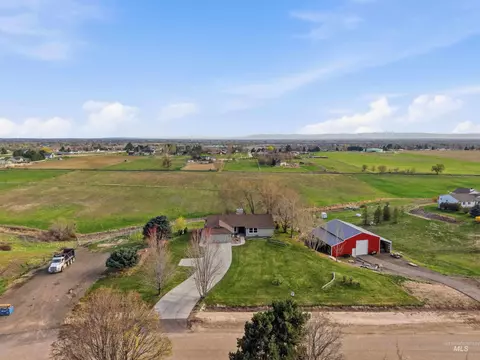 View/Area - 10261 Turner Dr, Middleton, ID 83644 photo 2 of 7