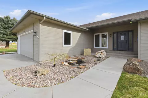 Other - 10261 Turner Dr, Middleton, ID 83644 photo 2 of 8