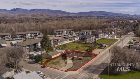 403 E 50th St, Garden City, ID 83714