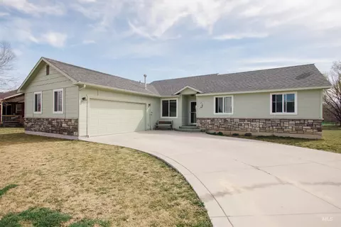 151 NE Malad Ct, Mountain Home, ID 83647
