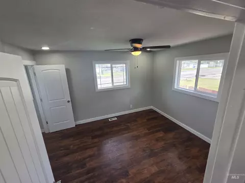 Bedroom - 905 15th Dr, Rupert, ID 83350 photo 1 of 3