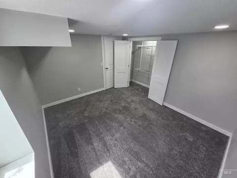 Bedroom - 905 15th Dr, Rupert, ID 83350 photo 2 of 3