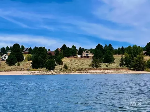 41 Vista Point Loop, Cascade, ID 83611 photo 15