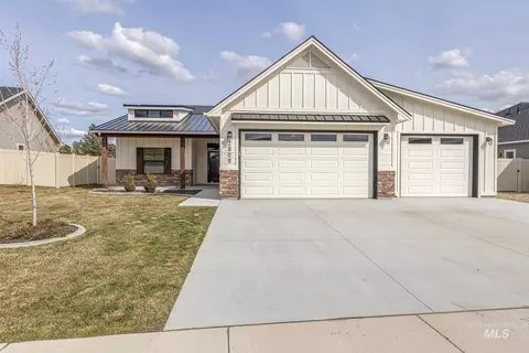 2808 Tamarack Ct, Fruitland, ID 83619