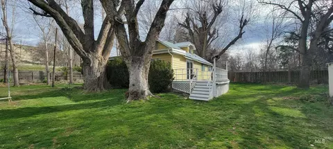 426 Hwy 12 E, Pomeroy, WA 99347