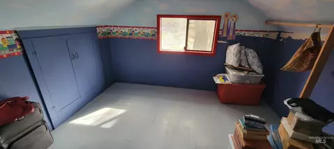 Bedroom - 426 Hwy 12 E, Pomeroy, WA 99347 photo 3 of 4