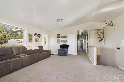 Entry Way - 256 E 265 Ln N, Rupert, ID 83350 photo 1 of 1