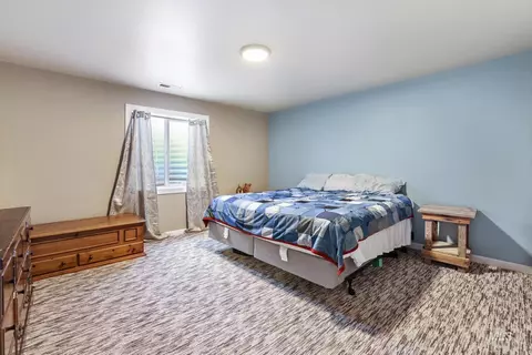 Bedroom - 256 E 265 Ln N, Rupert, ID 83350 photo 4 of 5
