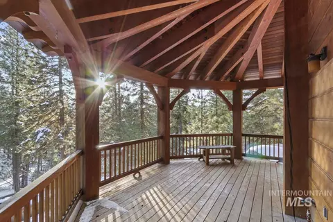 Exterior - 4 Chino Spur, Cascade, ID 83611 photo 5 of 10