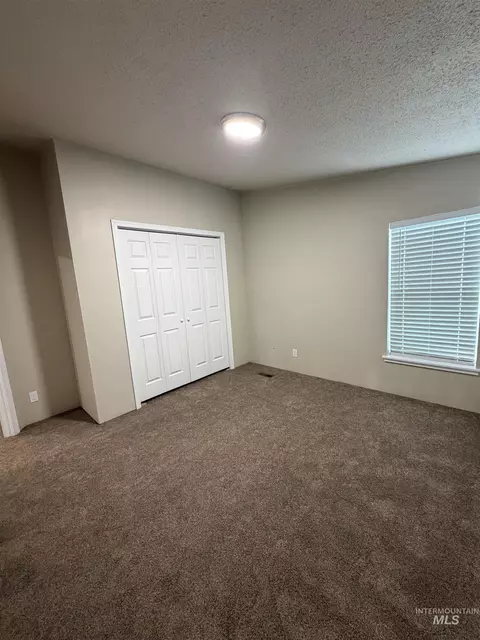 Bedroom - 815 E Liberty, Weiser, ID 83672 photo 1 of 3