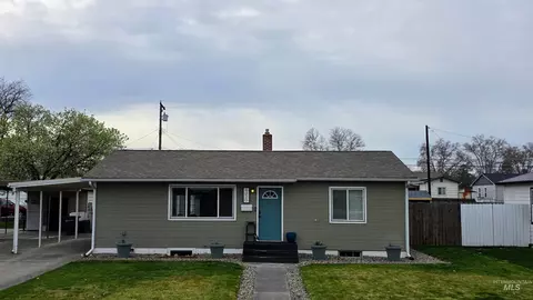 1220 3rd St, Clarkston, WA 99403
