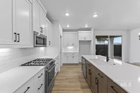 Kitchen - 5957 W Domford Ln, Eagle, ID 83616 photo 2 of 3