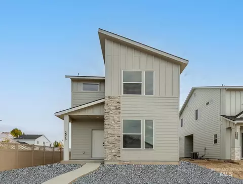6686 W Redwood Creek Dr, Meridian, ID 83646
