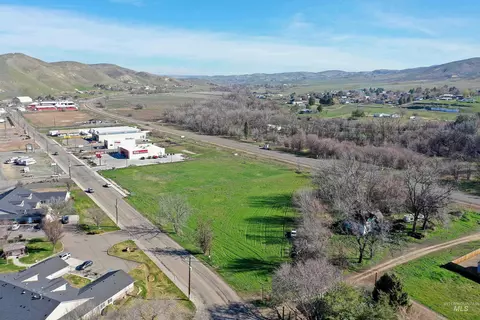 1170 E 6th, Weiser, ID 83672 photo 10