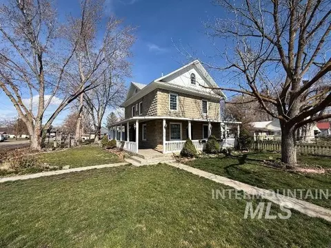 902 E Main, Weiser, ID 83672