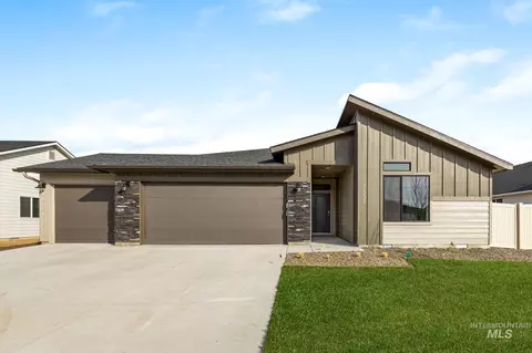 7047 E Amber Springs St, Nampa, ID 83687
