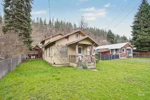 1250 Michigan Ave, Orofino, ID 83544