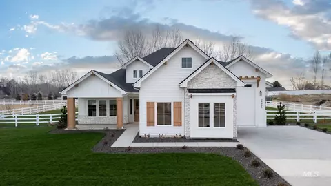 24975 Haflinger Way, Middleton, ID 83644