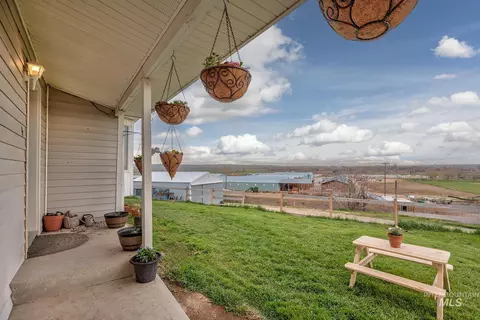 Exterior - 1492 Weiser River Rd, Weiser, ID 83672 photo 13 of 14