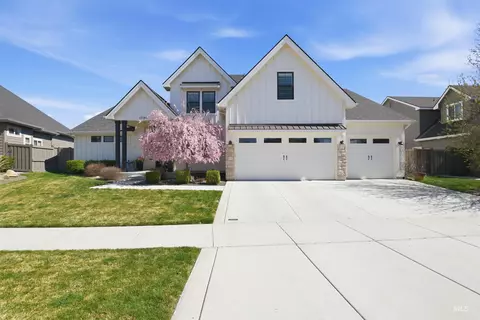 1790 N Black Forest Way, Eagle, ID 83616
