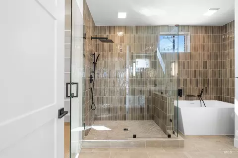 Bath - 55 E State St #201, Eagle, ID 83616 photo 2 of 5